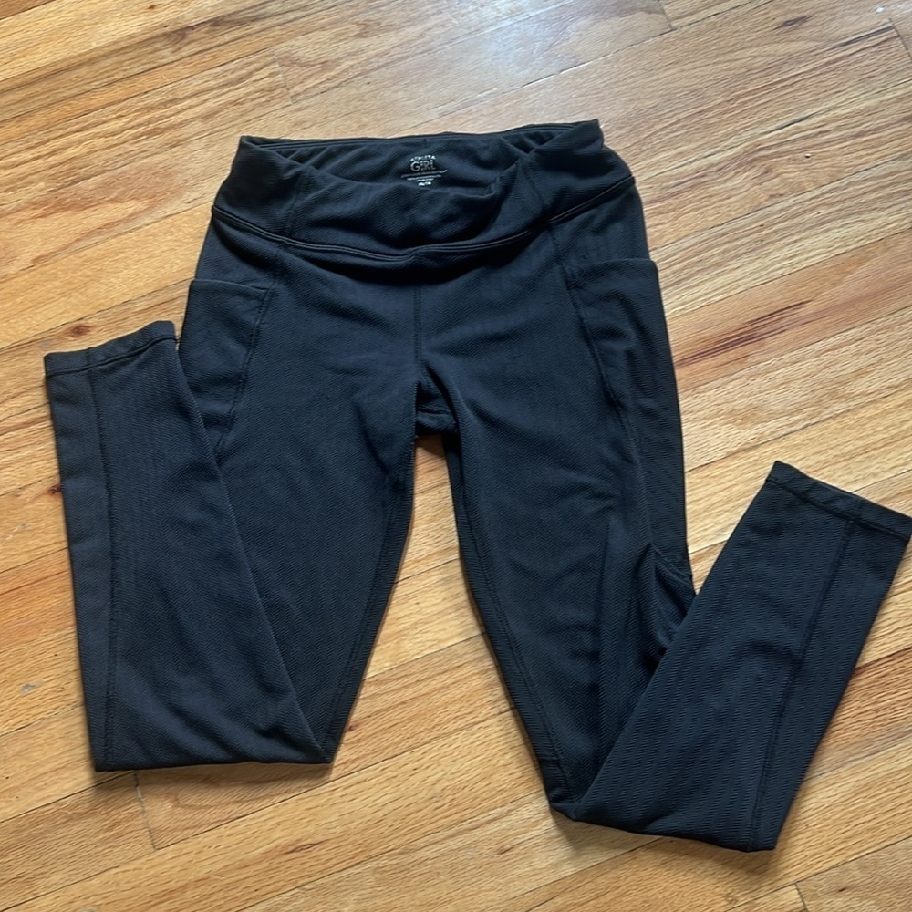 Athleta girl Black Leggings with side pockets